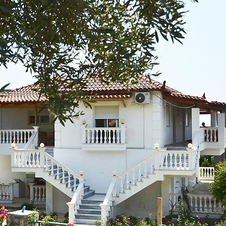 Helen Apartments Lukovë المظهر الخارجي الصورة