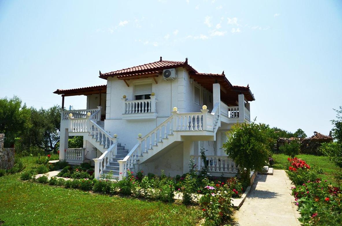 Helen Apartments Lukovë المظهر الخارجي الصورة