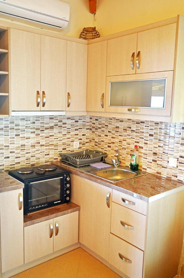 Helen Apartments Lukovë المظهر الخارجي الصورة